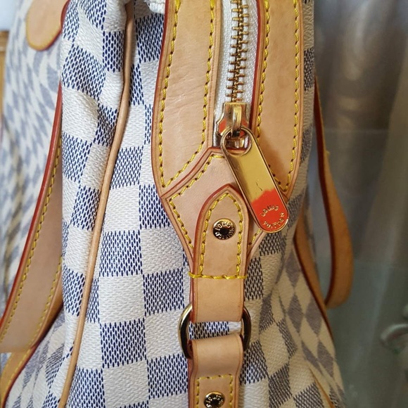 LOUIS VUITTON
Damier Azur Canvas Stresa - Picture 5 of 9